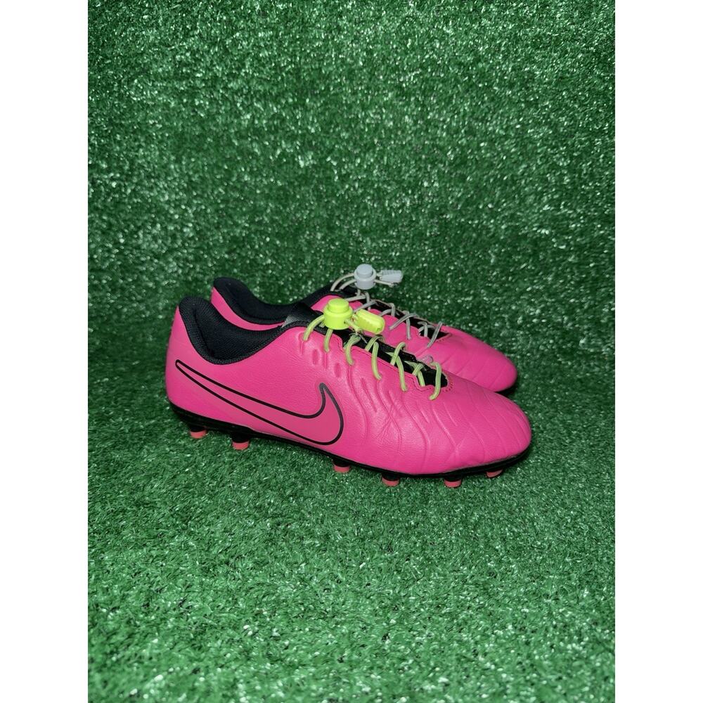Nike Tiempo Legend Club FG‎ Kids Size 6Y Pink Black Soccer Cleats DV4352-600